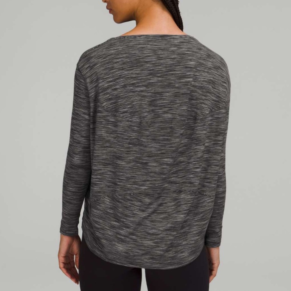 Lululemon Back in Action Top